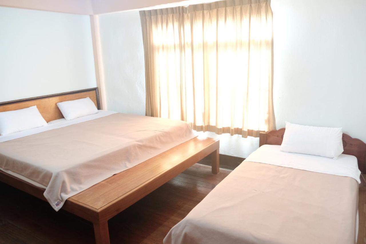 Manilath Guesthouse Ban Houayxay Kamer foto